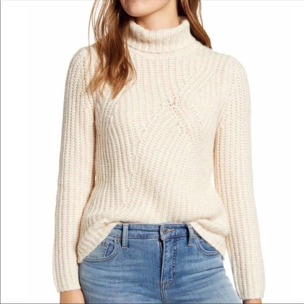 Lucky Brand Women's Oatmeal Chunky Traveling Ribbed Knit Turtleneck Sweater sz L